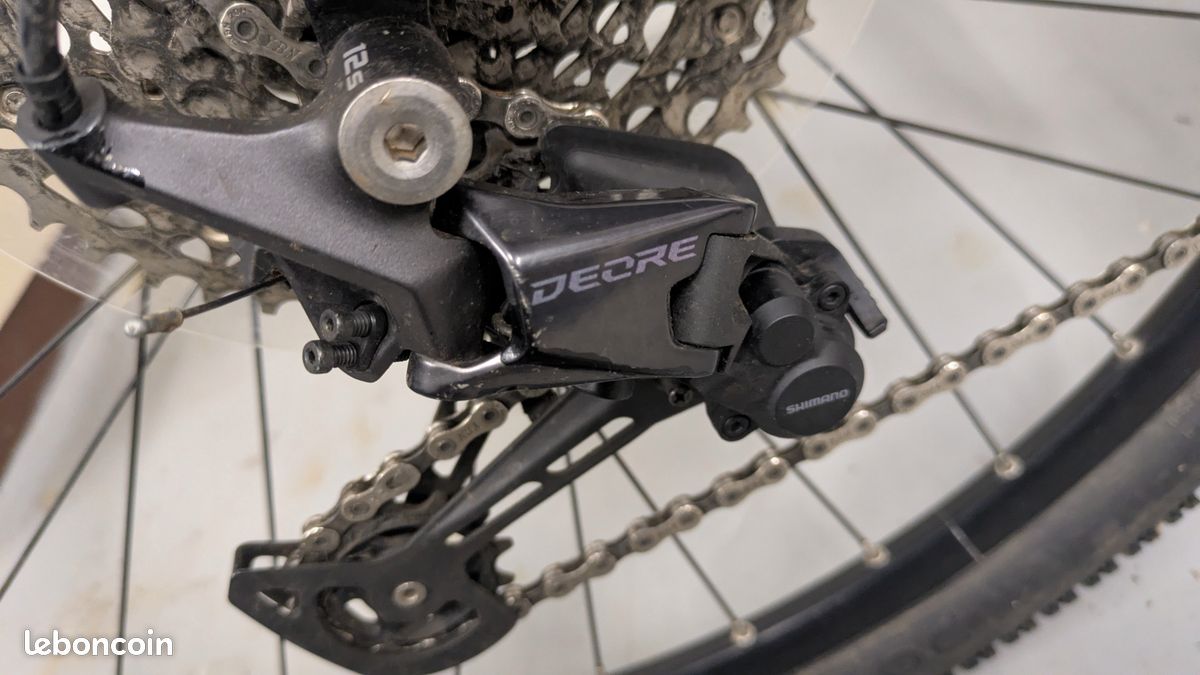 VTT carbone très bonne état année 2024 (image 5)