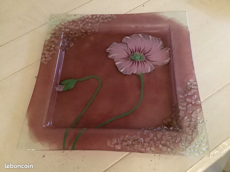 Grand plat en verre (image 1)