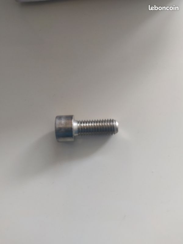 Vends 50 Vis BTR TCHC M10×25 Inox A4-professionnelles (image 6)