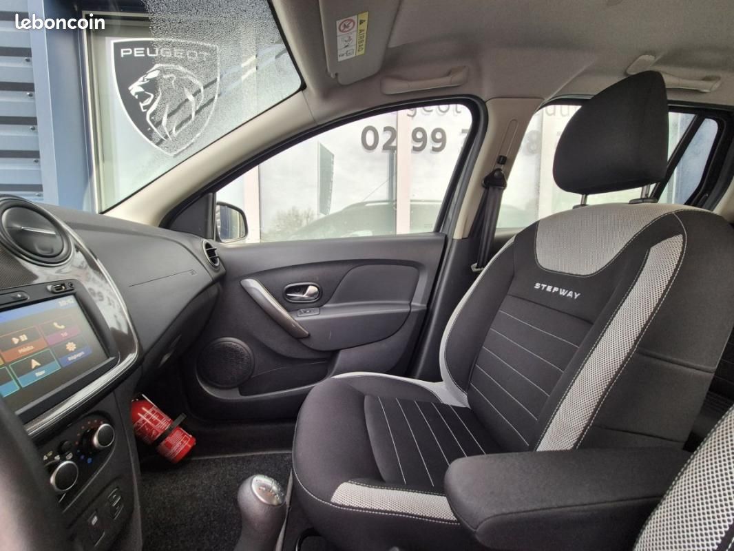 Dacia Logan MCV II Stepway TCe 90 (image 18)
