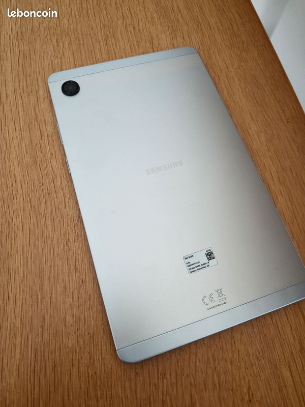 Tablette Samsung Galaxy Tab 11 64Go (image 1)