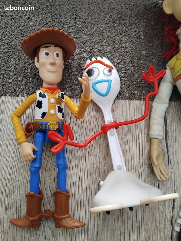 3 figurines Toy Story Jessie, Woody, fourchette (image 2)
