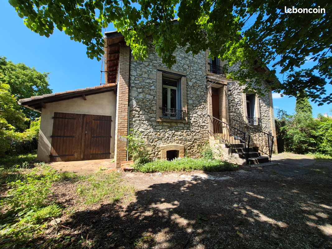Maison 5 pièces 120 m² · à Caussade · 120 m² · 192 000 €