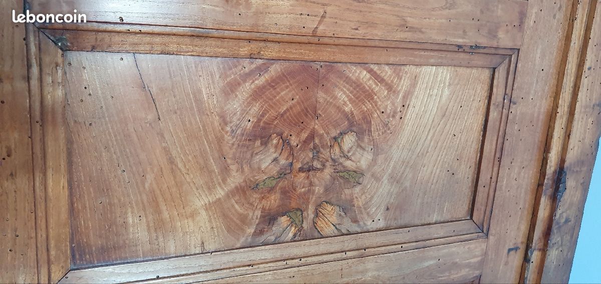 Armoire Lyonnaise en Noyer (image 2)