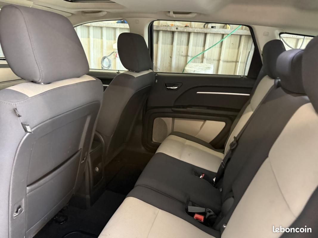 Dodge Journey 2.0 CRD 140cv SXT BVA (image 16)