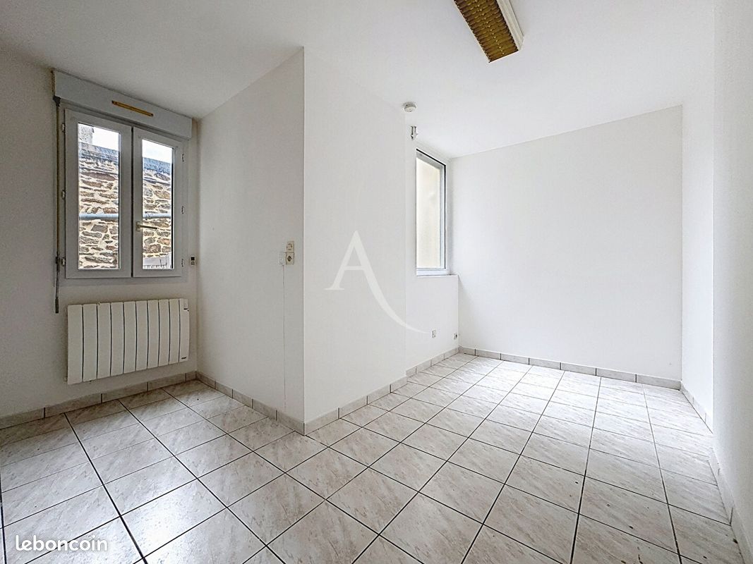 Appartement 1 pièce 17 m² · à Mayenne · 17 m² · 249 €/mois