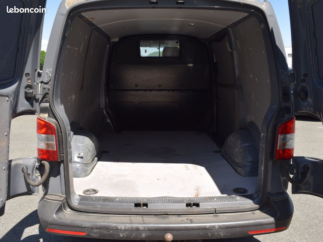 VOLKSWAGEN TRANSPORTER FOURGON TOLE 2.8T T5 4MOTION 2.0 BiTDI 180 CV / ORIGINE FRANCE / ATTELAGE (image 11)