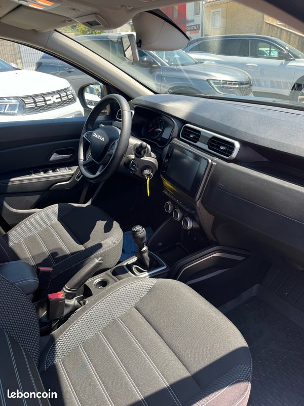 Dacia Duster 1.0 ECO-G 100ch Journey 4x2 (image 5)