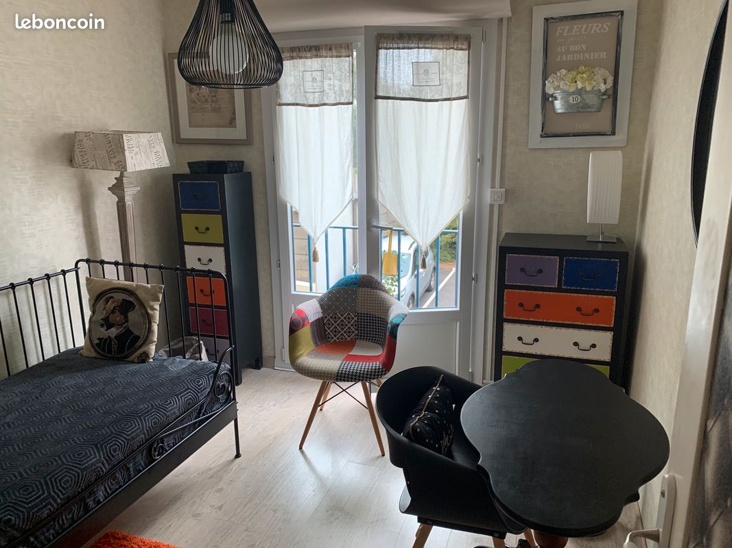 Appartement 5 pièces 12 m² · à Orléans · 12 m² · 380 €/mois