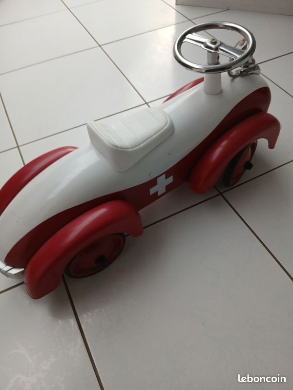 Baghera Speedster Ambulance porteur métal rouge réf. 840 (image 3)