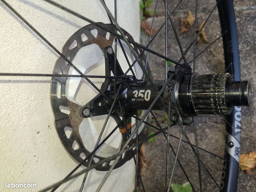 Roue Arrière DT Swiss XM 1700 Spline 29'' 30mm | Boost 12x148mm | Centerlock
