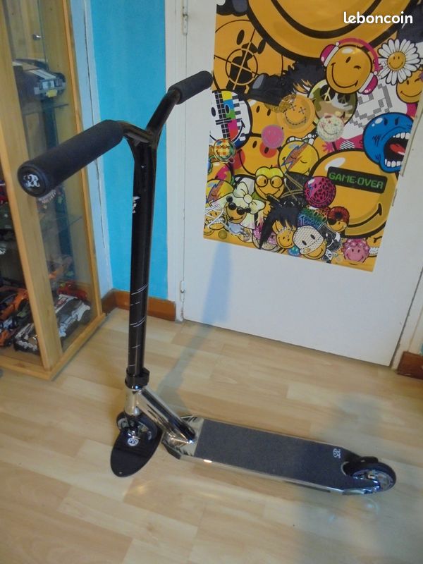 Trottinette freestyle Scoot 2 Street X VERSATYL + support (image 1)