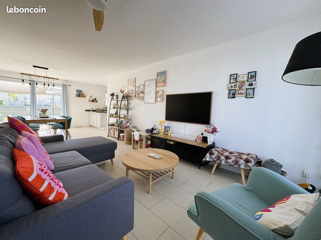 Maison 5 pièces 105 m² · à Saint-Georges-lès-Baillargeaux · 105 m² · 950 €
