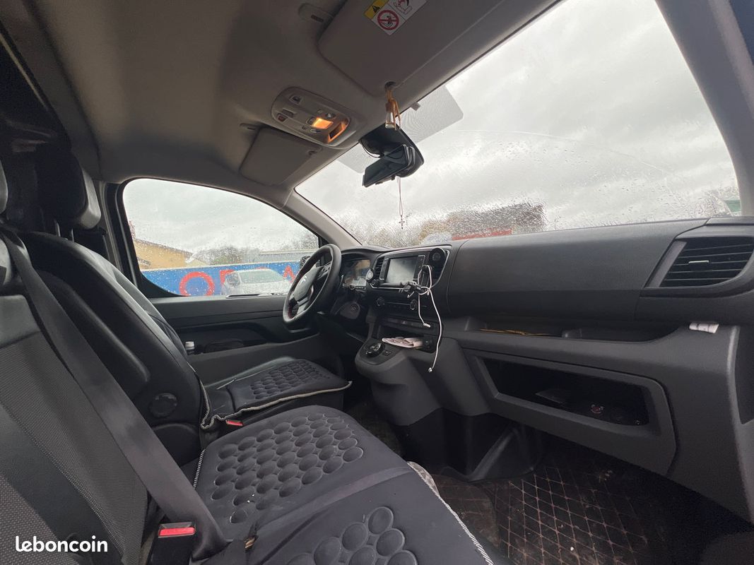 CITROEN JUMPY XL 2.0 BLUEHDI 180CH CABINE APPROFONDIE CLUB S&S EAT6 2018 (image 8)
