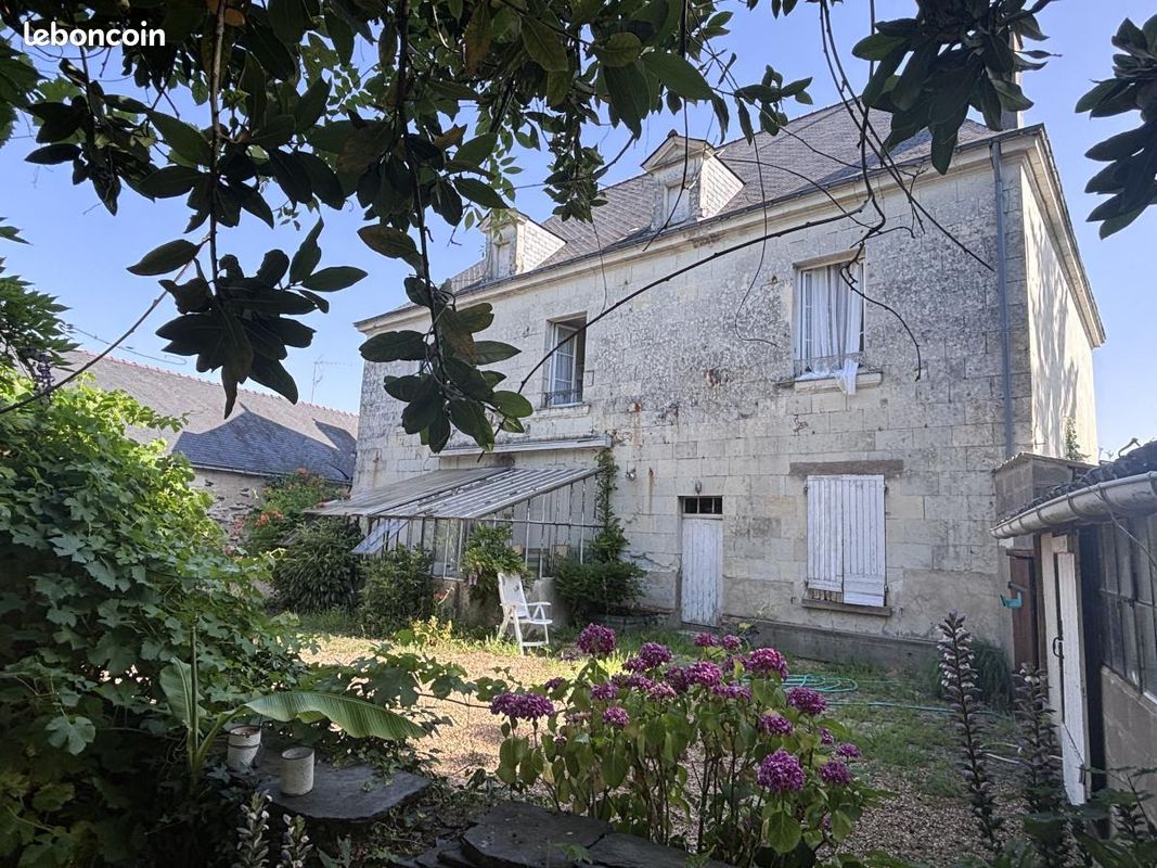 Maison 8 pièces 250 m² · à Mazé-Milon · 250 m² · 310 500 €