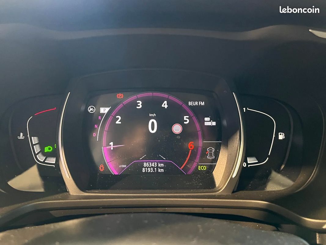 RENAULT Kadjar 1.2 130ch 130 Intens 2016 - 2018 - 87 500 km - Faible kilométrage - Boîte auto (image 9)
