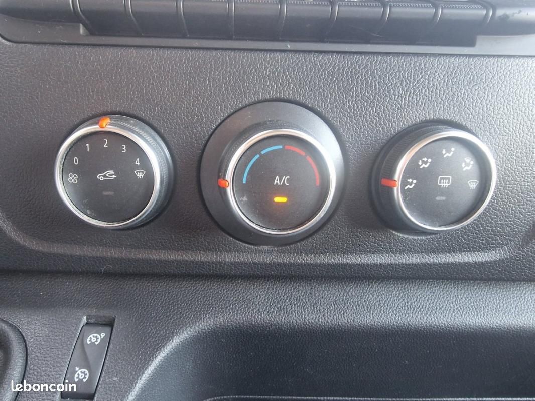 Renault Master III FG Tr GCF F2800 L1H1 Blue dCi 135 (image 8)