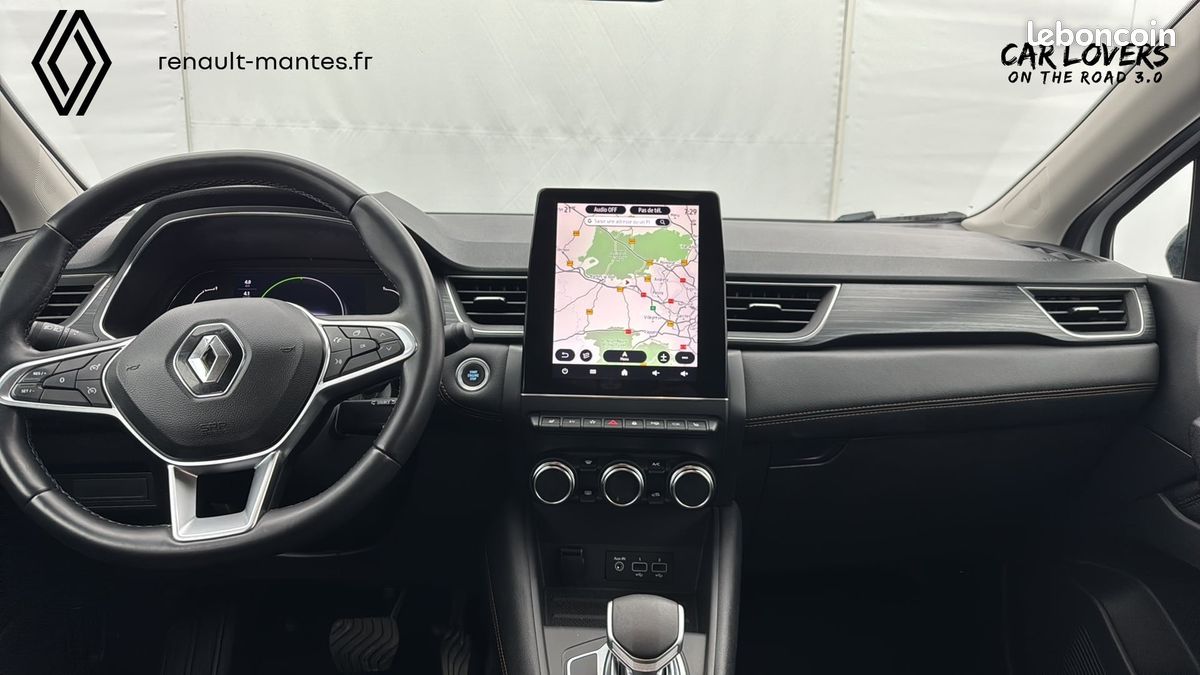 RENAULT Captur E-Tech 145 - 21B Initiale Paris (image 11)