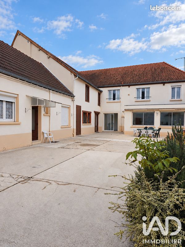 Maison 8 pièces 270 m² · à Ludes · 270 m² · 395 000 €