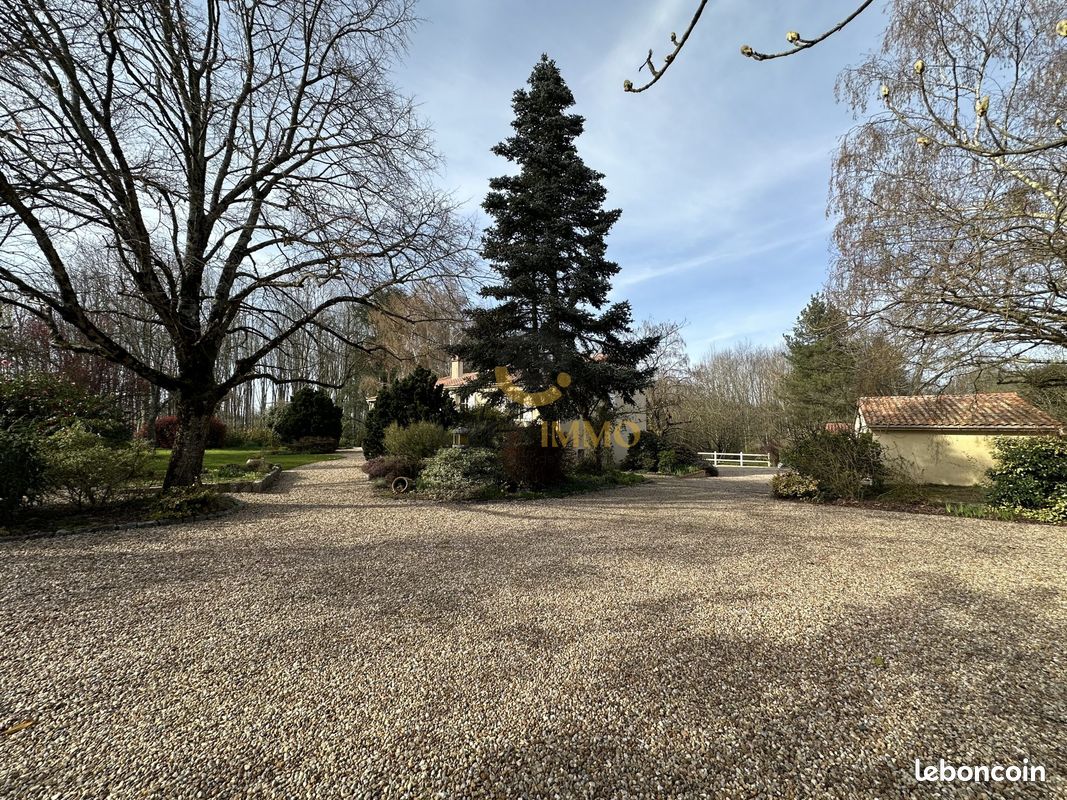 Maison 4 pièces 131 m² · à Boismé · 131 m² · 246 750 €