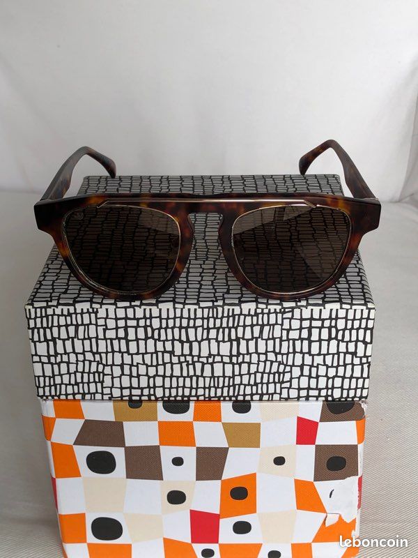 Lunettes adidas Italia independent (image 1)
