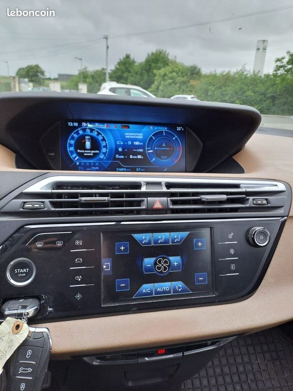 Citroen c4 grand 2.0 blue hdi 150 intensive ba 2016 (image 11)