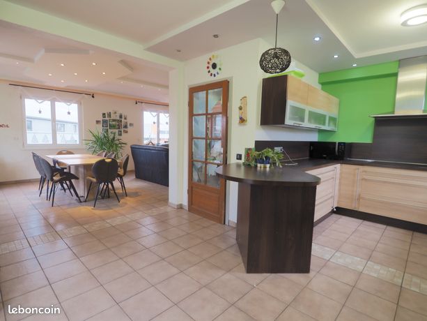 Maison 6 pièces 150 m²
