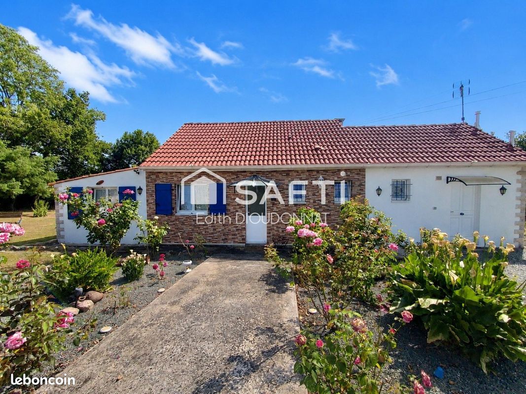 Maison 5 pièces 101 m² · à Saint-Vincent-sur-Graon · 101 m² · 281 000 €