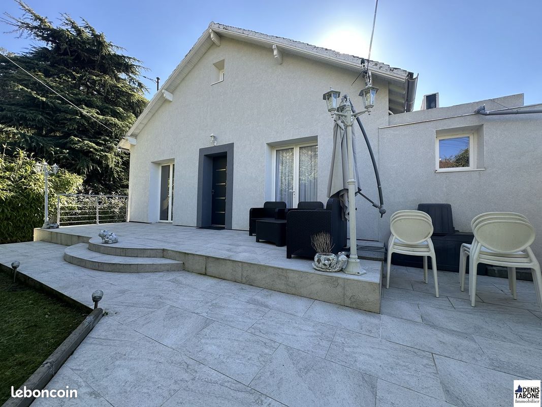 Maison 7 pièces 131 m² · à Montigny-lès-Cormeilles · 131 m² · 469 000 €