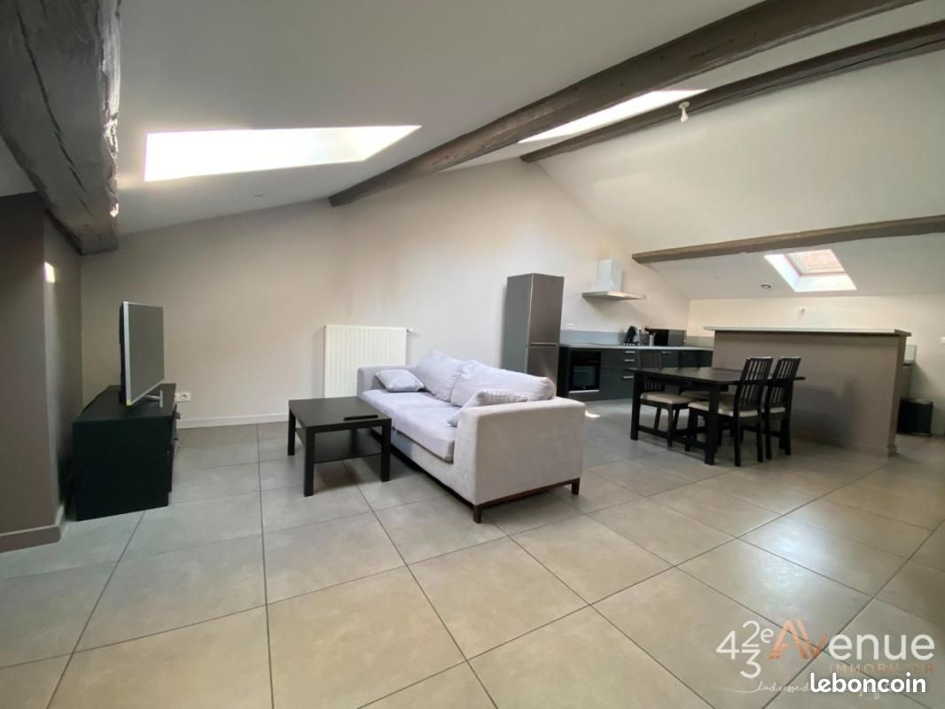 Appartement 3 pièces 61 m² · à Saint-Étienne · 61 m² · 730 €