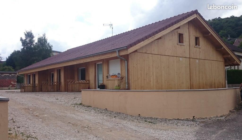Appartement 1 pièce 35 m² · à Lons-le-Saunier · 35 m² · 405 €