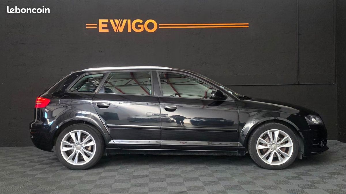 Audi a3 sportback 2.0 tdi 140 exclusive line - sieges chauffant / regulateur vitesse / distri ok (image 15)