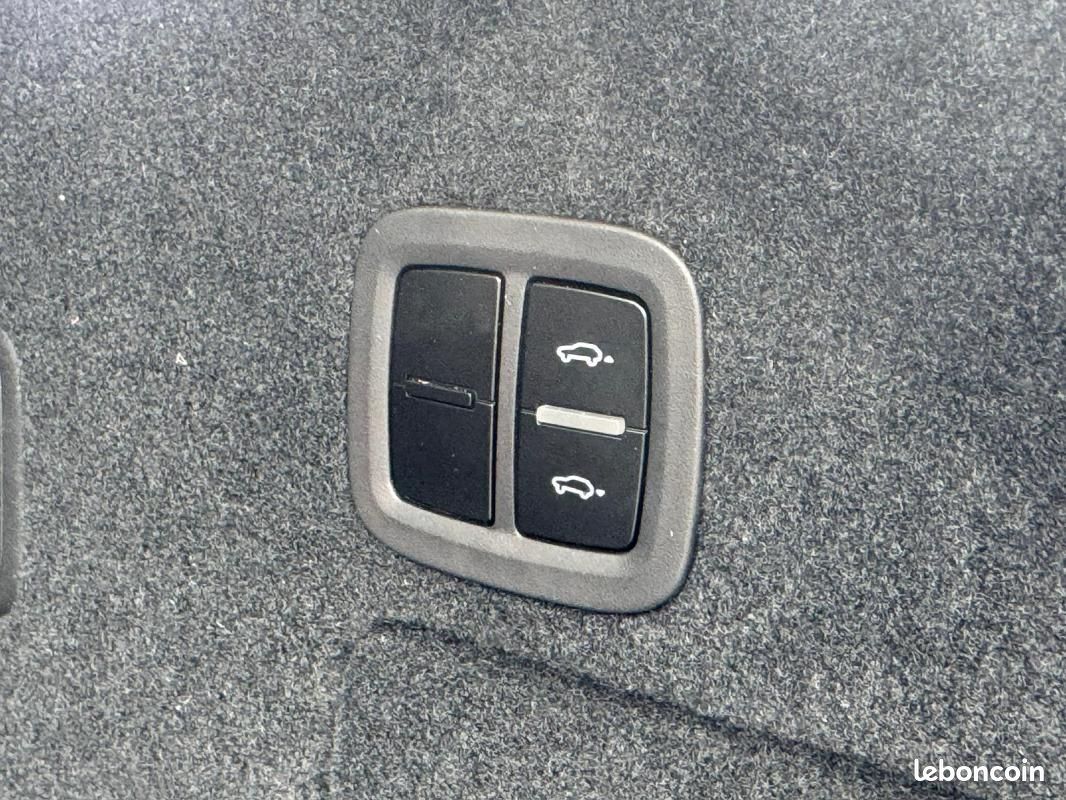Porsche Cayenne Coupé E-Hybrid 3.0 V6 470 ch (image 18)