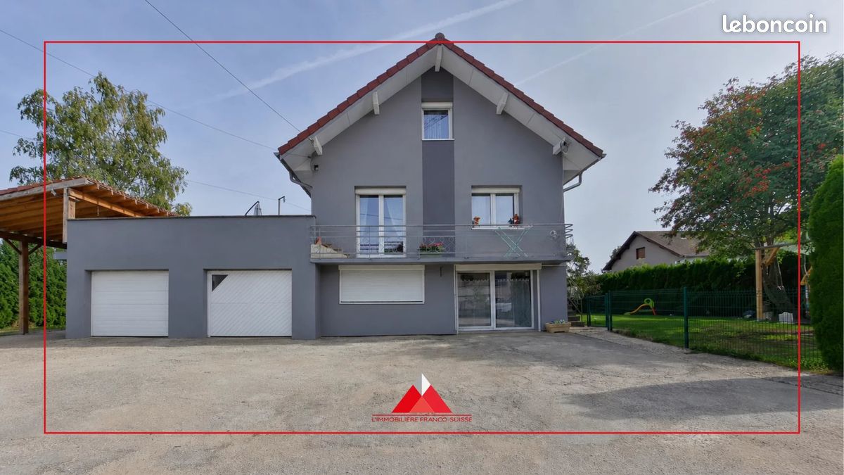 Maison 8 pièces 138 m² · à Frasne · 138 m² · 419 000 €