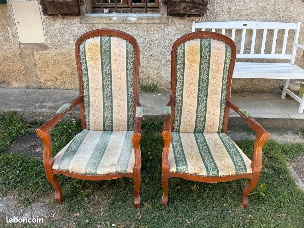Fauteuils voltaires à rénover (image 1)