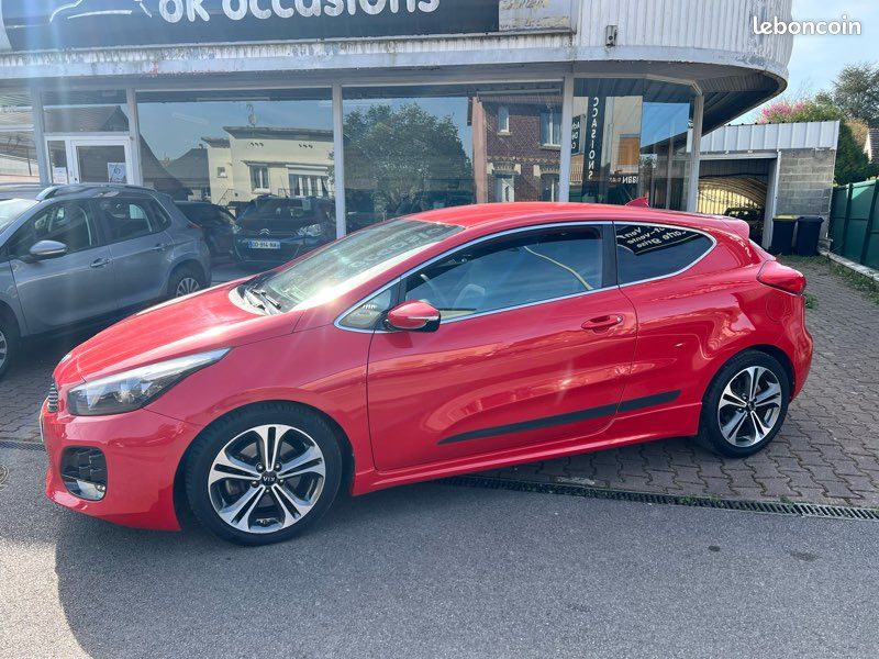 Kia ceed 1.0t-gid 120 GT Line (image 2)