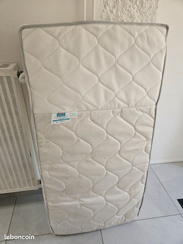 Matelas bébé déhoussable (image 3)