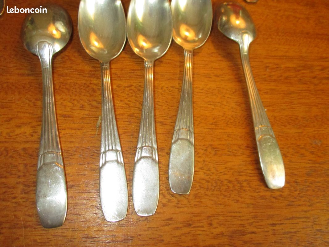 Pot a lait + 9 petites cuilleres metal argenté (image 4)