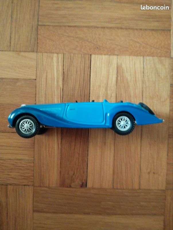 Voiture Solido 1/43 Delahaye 135M (image 2)