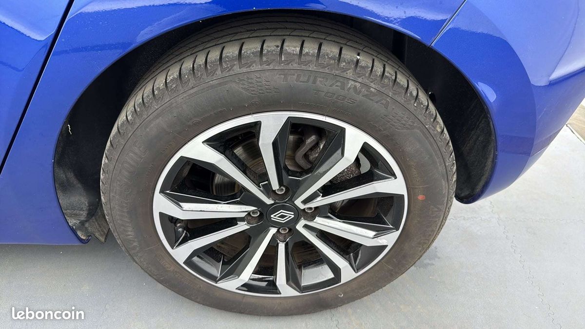Renault clio eco g 100 ch gsr2 techno (image 23)