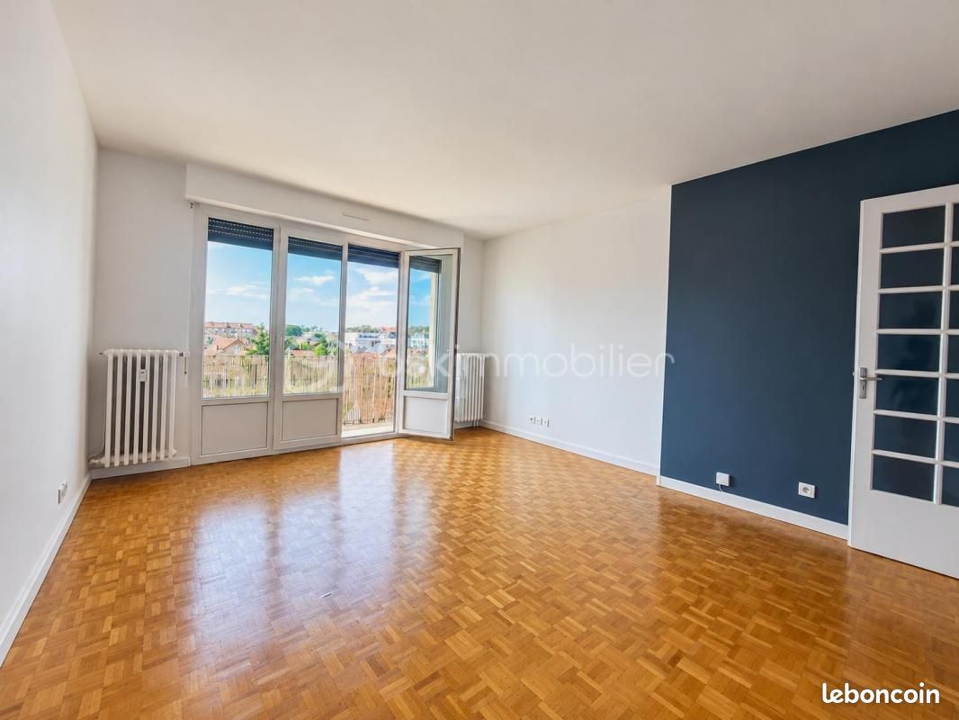Appartement 3 pièces 73 m² · à Juvisy-sur-Orge · 73 m² · 160 000 €