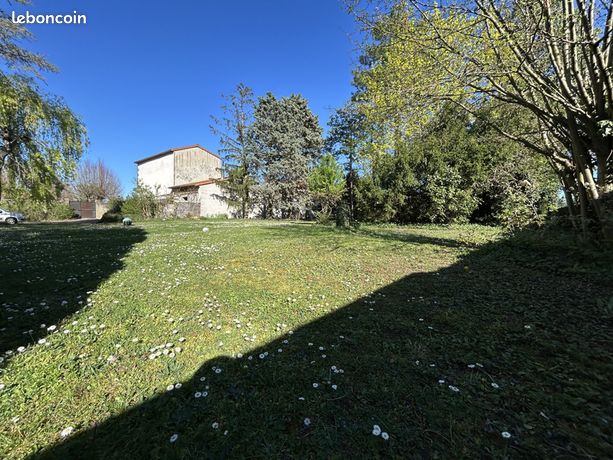 Terrain 830 m² Chappes