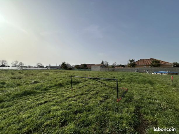 Terrain 773 m² Aressy