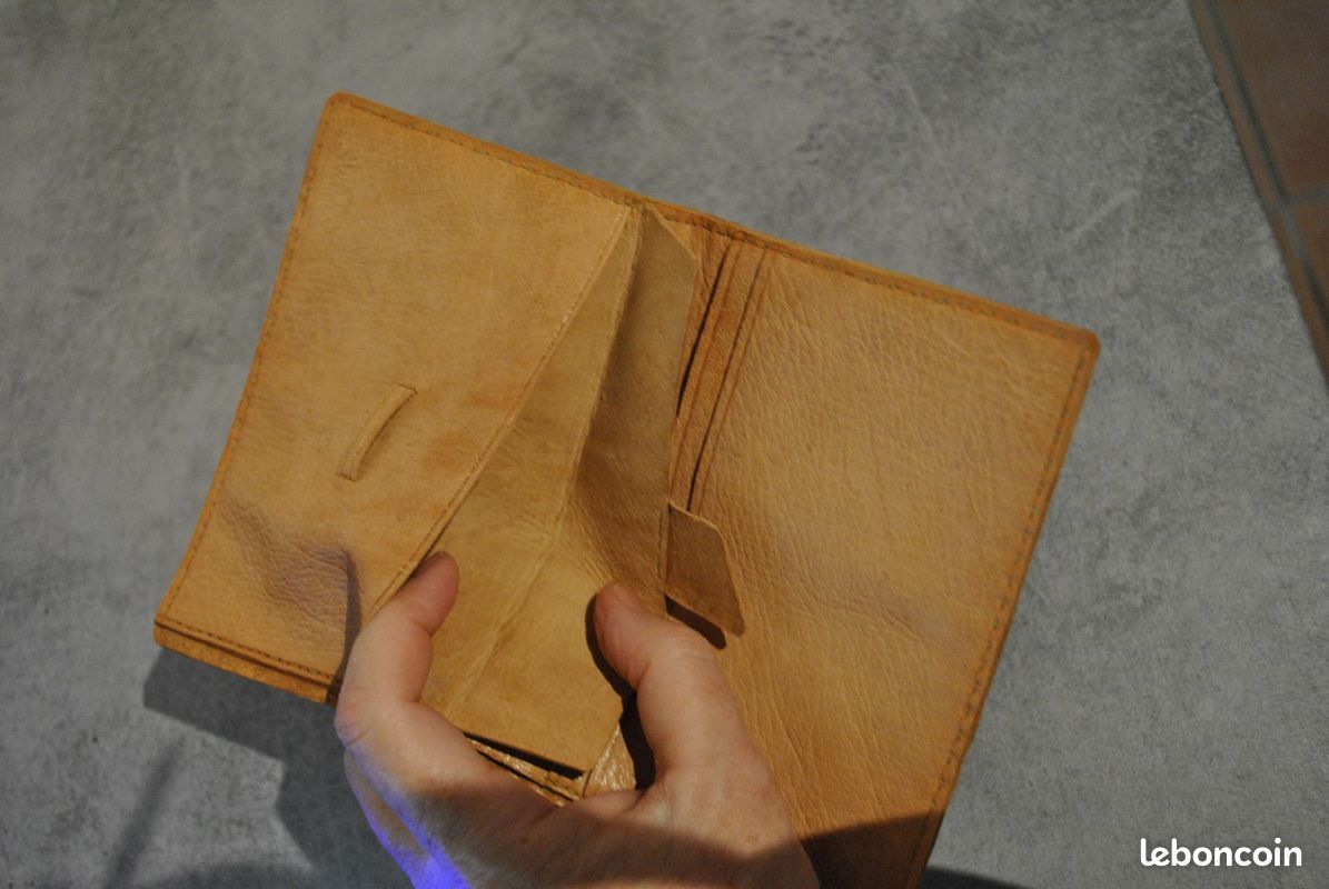 Porte feuille den cuir reptile (image 3)