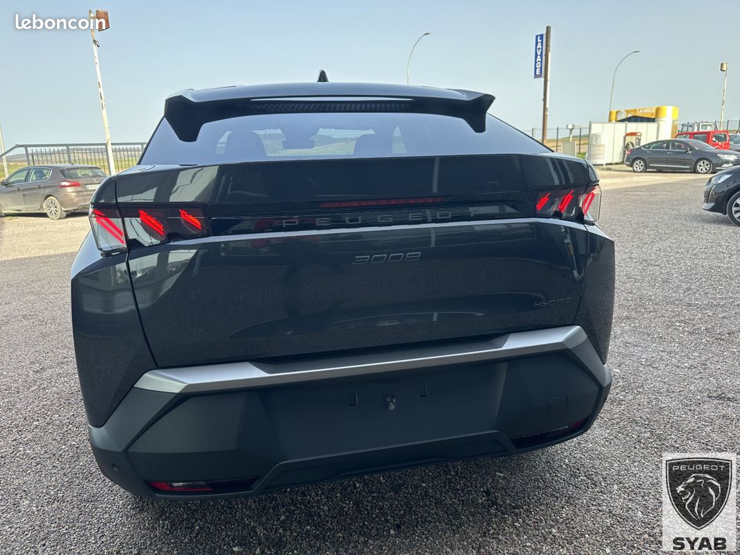 Peugeot 3008 III 1.2I HYBRID -145 BV E-DCS6 GT (image 35)