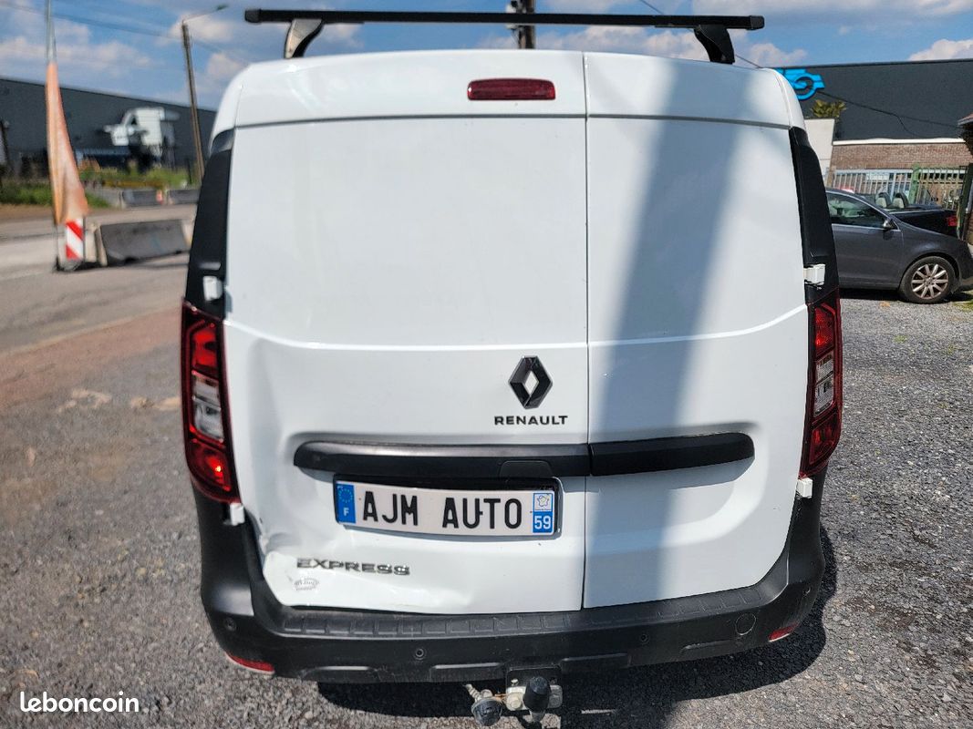 Renault express 1,5 dci 95ch 2022 (image 9)