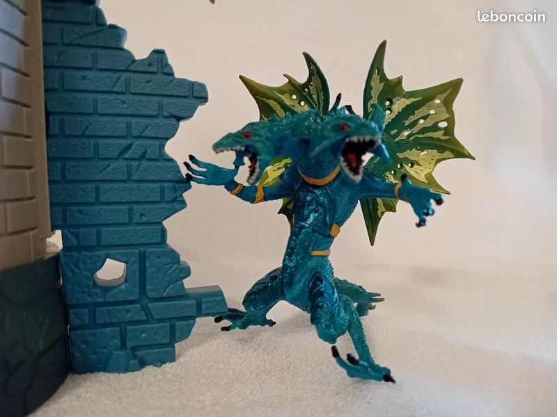 Beast Raider evil tower + figurines (image 3)