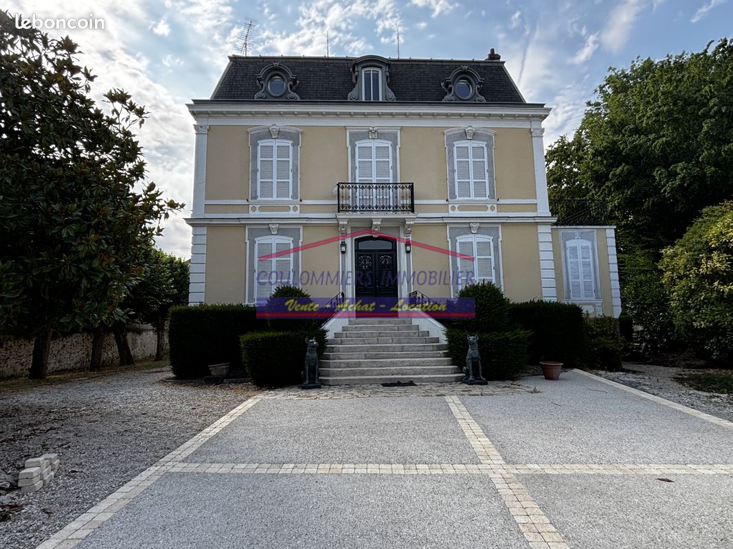 Appartement 3 pièces 97 m² · à Coulommiers · 97 m² · 1 240 €