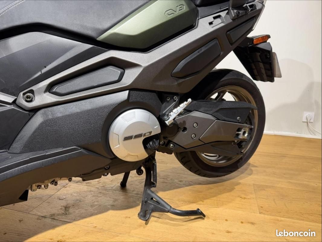 Kymco CV3 550 - (image 19)