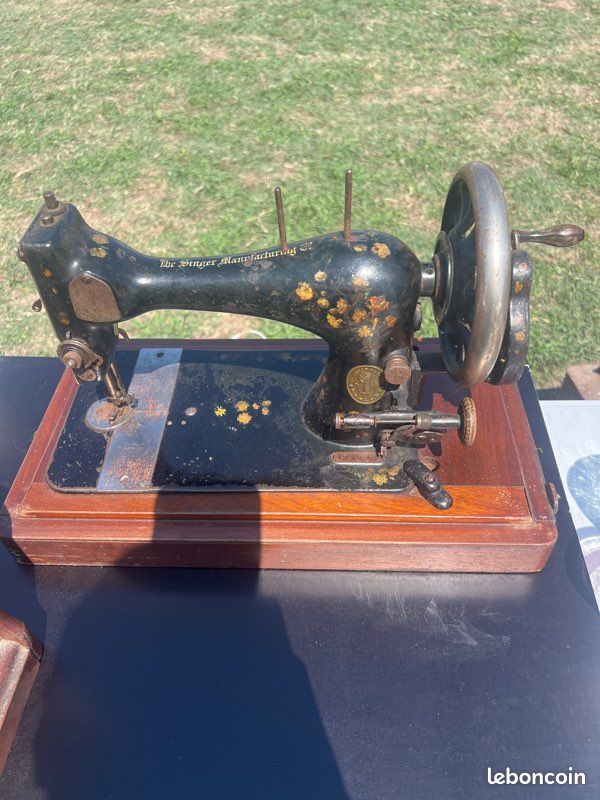 Singer portable (image 1)